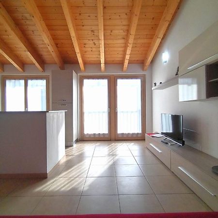 Travedona Loft By Lake Ixihome Εξωτερικό φωτογραφία