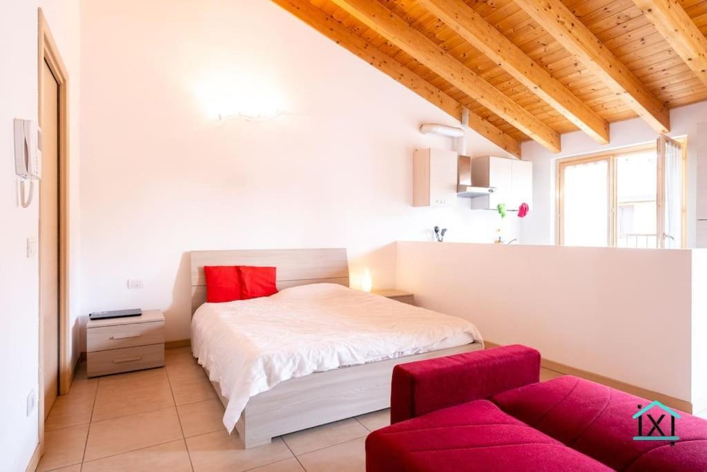Travedona Loft By Lake Ixihome Εξωτερικό φωτογραφία